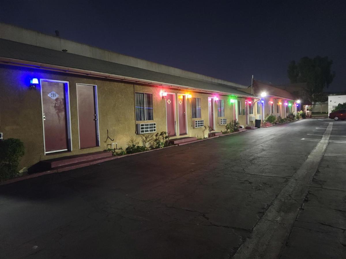 Deluxe Motel, Los Angeles Area Downey Exterior photo